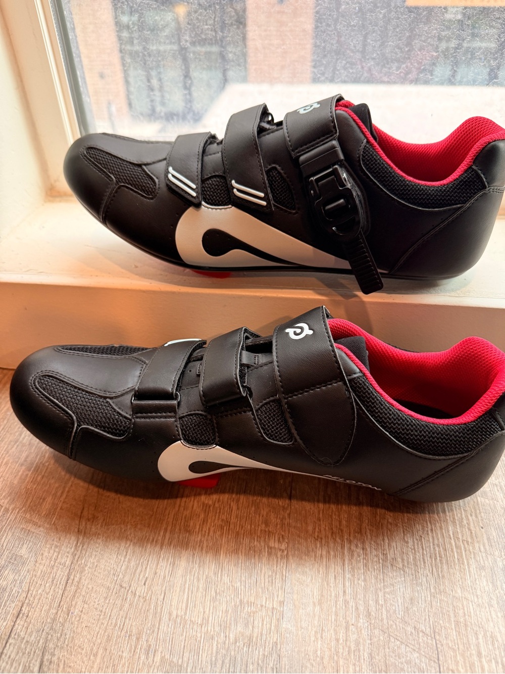 Peloton Men's Black Cycling Shoes 47 (US 13) with Clips - Picture 6 of 6